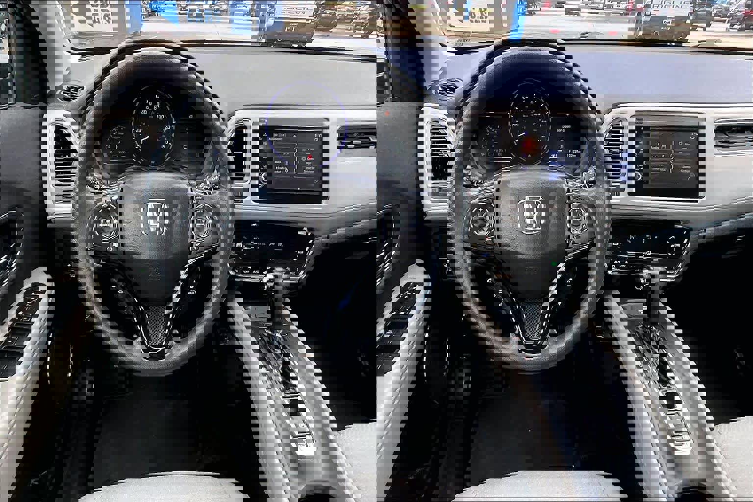 Used 2020 Honda HR-V EX image 6