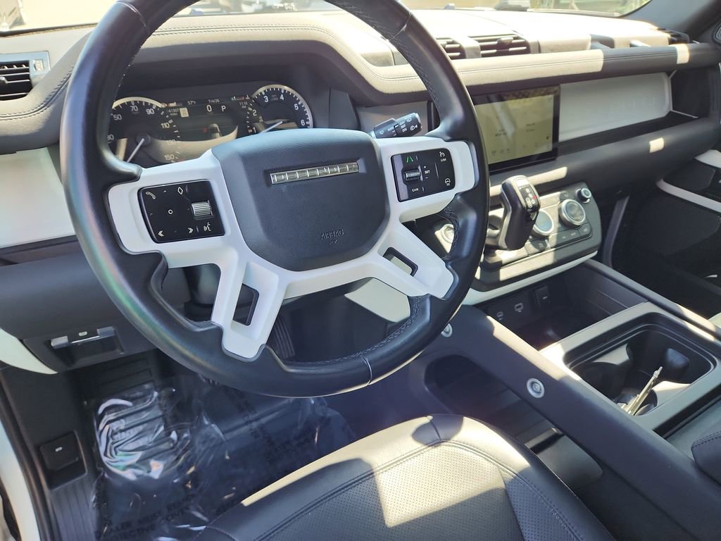 Used 2023 Land Rover Defender 110 S AWD/4WD image 14