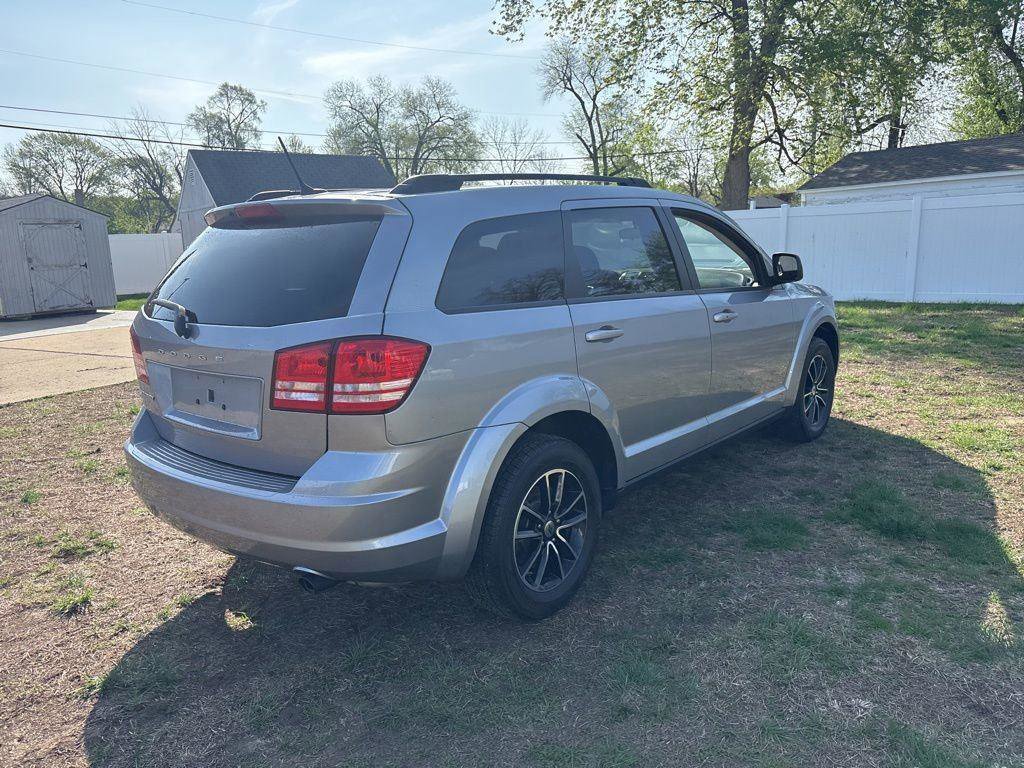 Used 2018 Dodge Journey SE w/ Popular Equipment Group FWD image 6