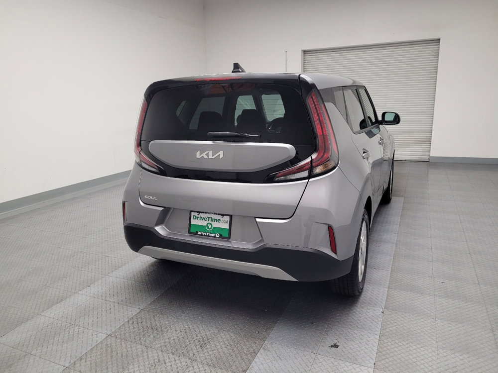 Used 2023 Kia Soul LX w/ Option Group 015 image 7