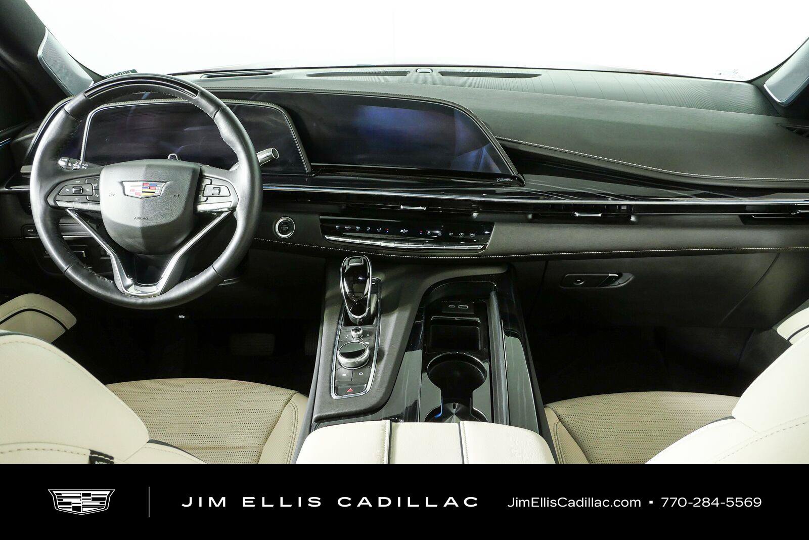 Used 2024 Cadillac Escalade Sport w/ Touring Package RWD image 21