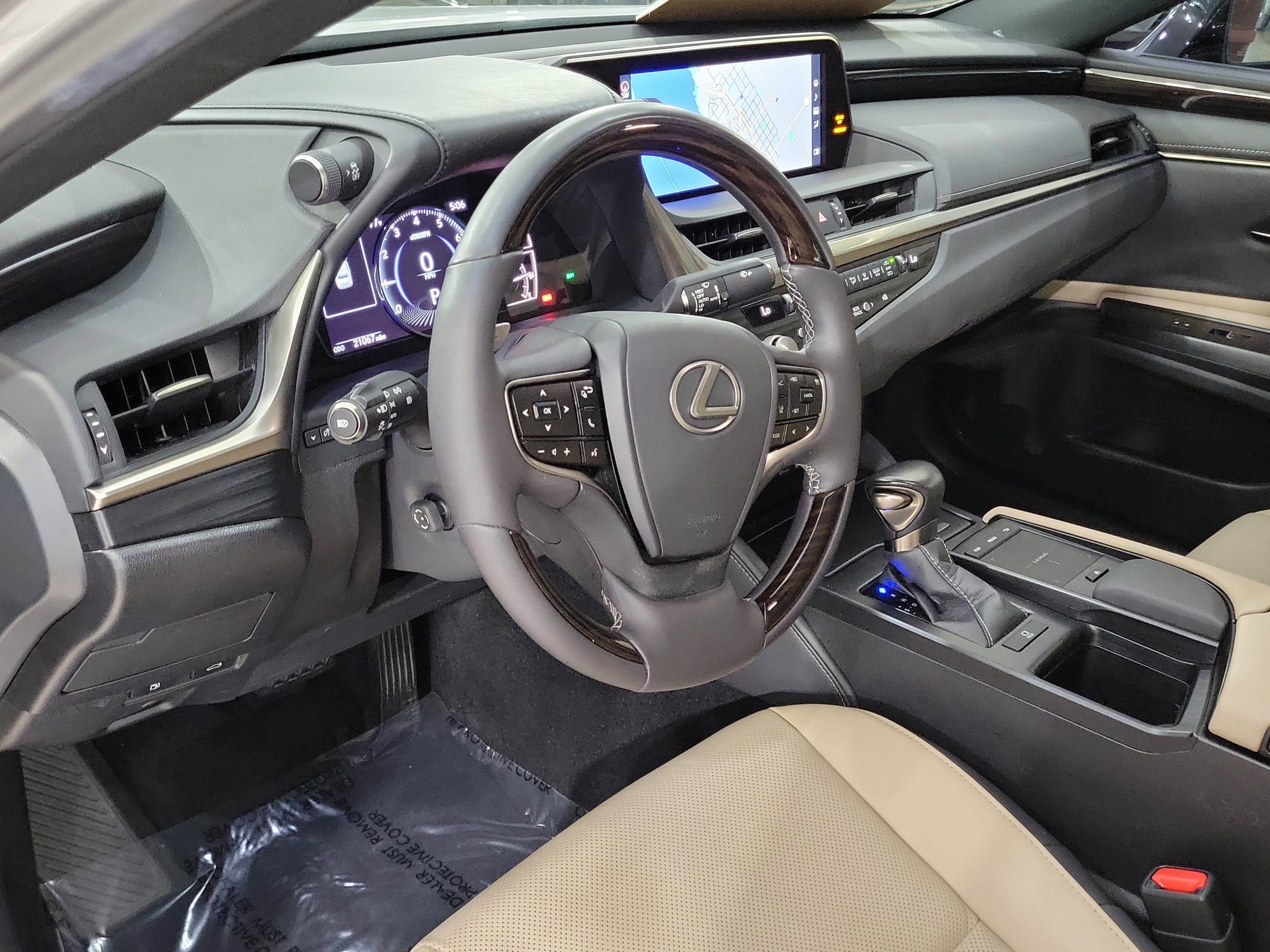 Used 2021 Lexus ES 350 w/ Premium Package image 9