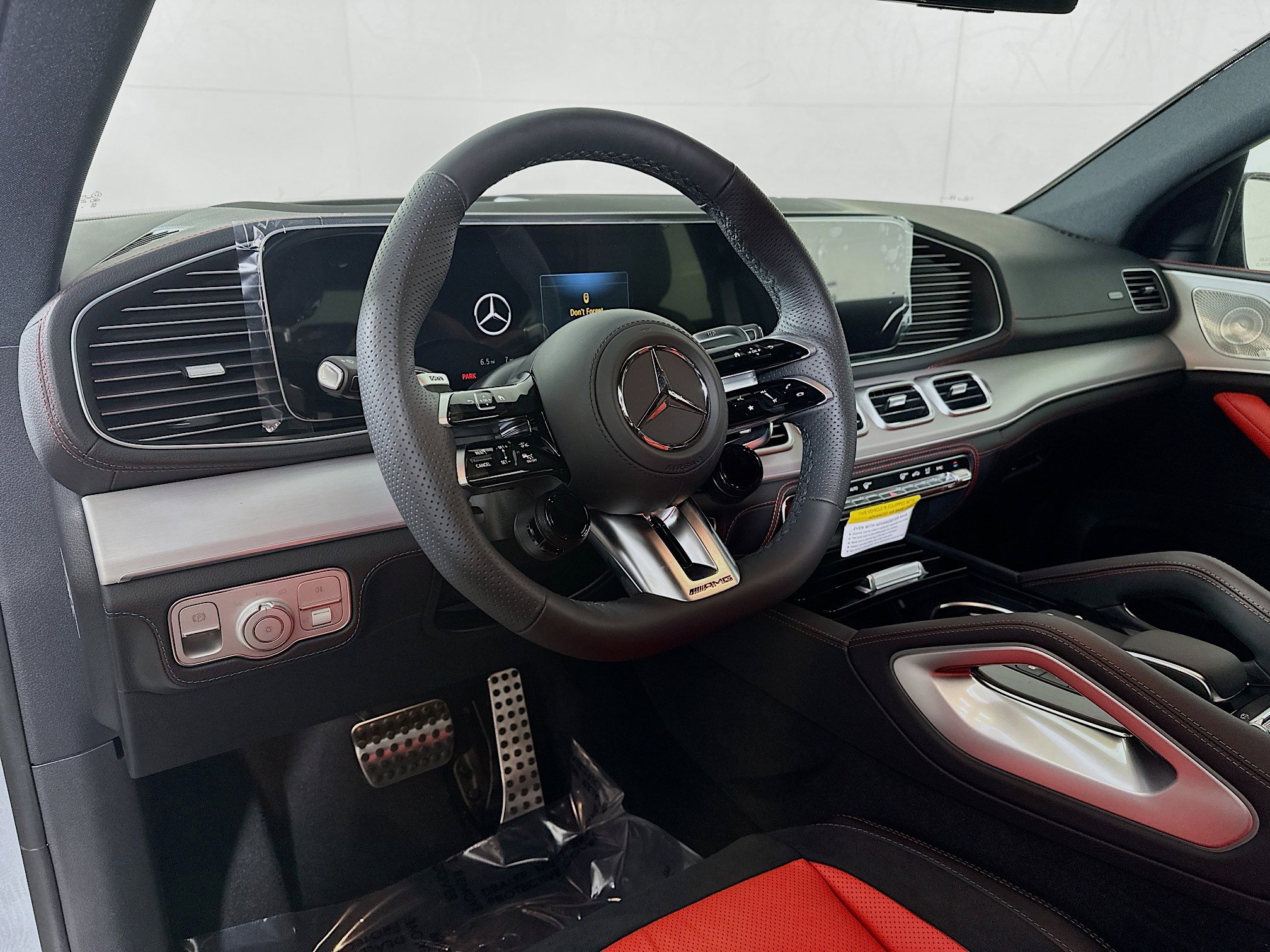 New 2026 Mercedes-Benz GLE 53 AMG 4MATIC Coupe image 9