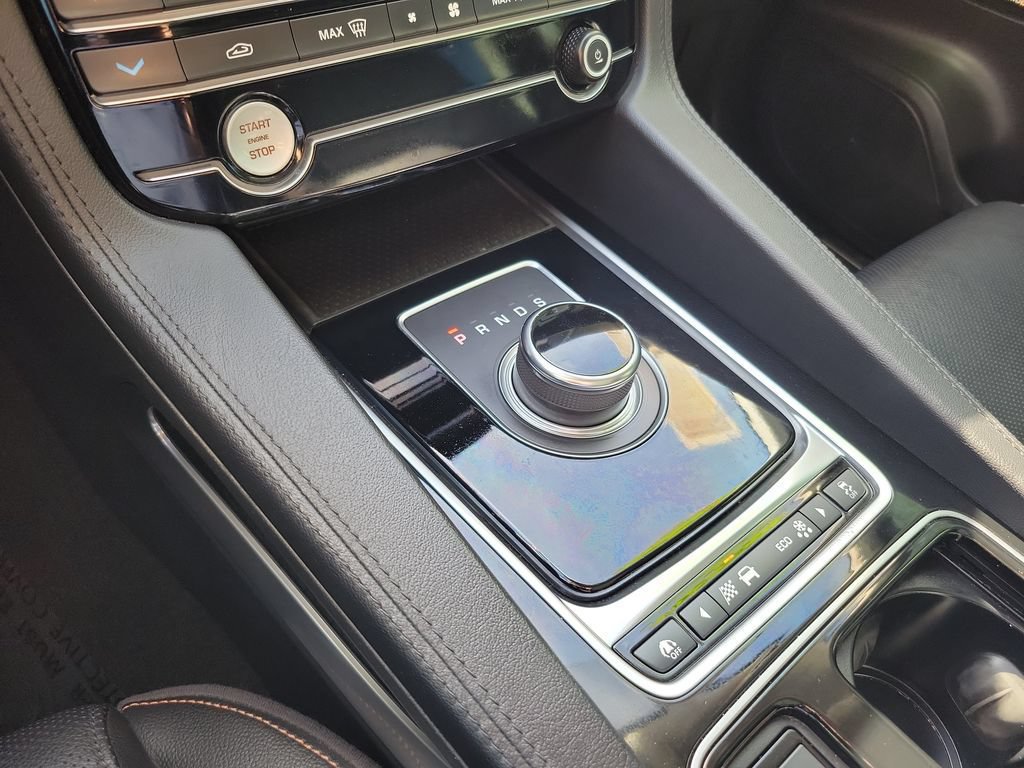 Used 2020 Jaguar F-PACE Prestige AWD/4WD image 33