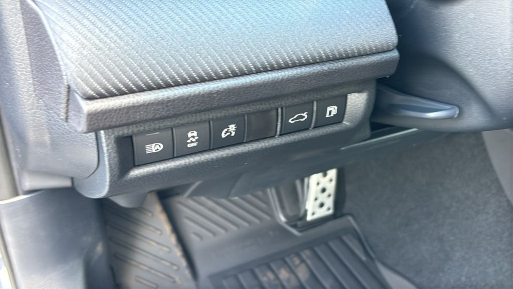 New 2026 Toyota Camry SE w/ Convenience Package FWD image 13