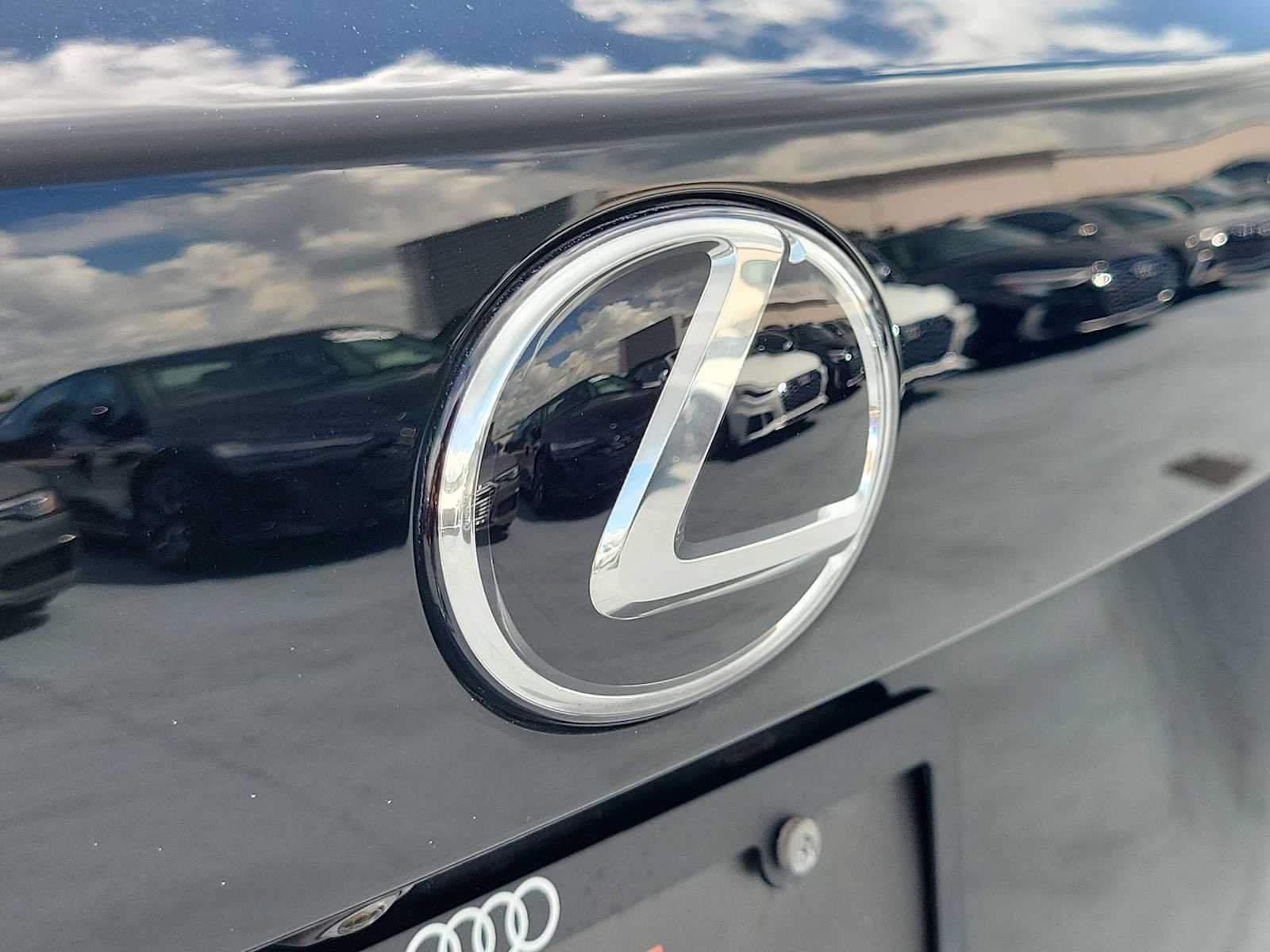 Used 2019 Lexus NX 300 F Sport w/ F Sport Premium Package FWD image 10