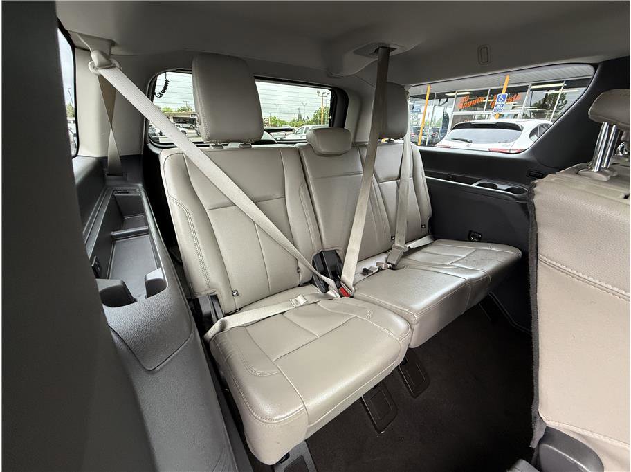 Used 2021 Ford Expedition Max XLT AWD/4WD image 25