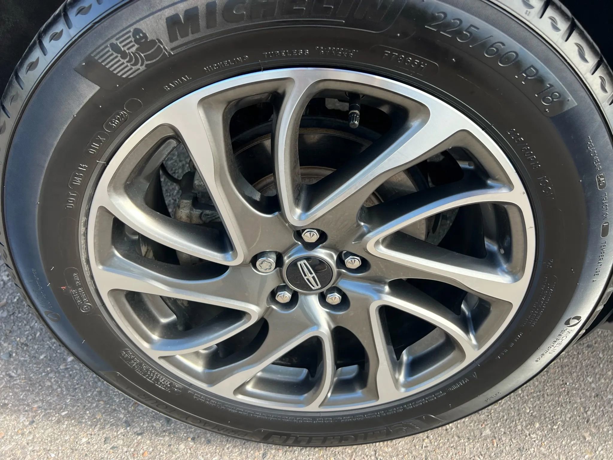 Used 2022 Lincoln Corsair AWD w/ Equipment Group 101A image 12