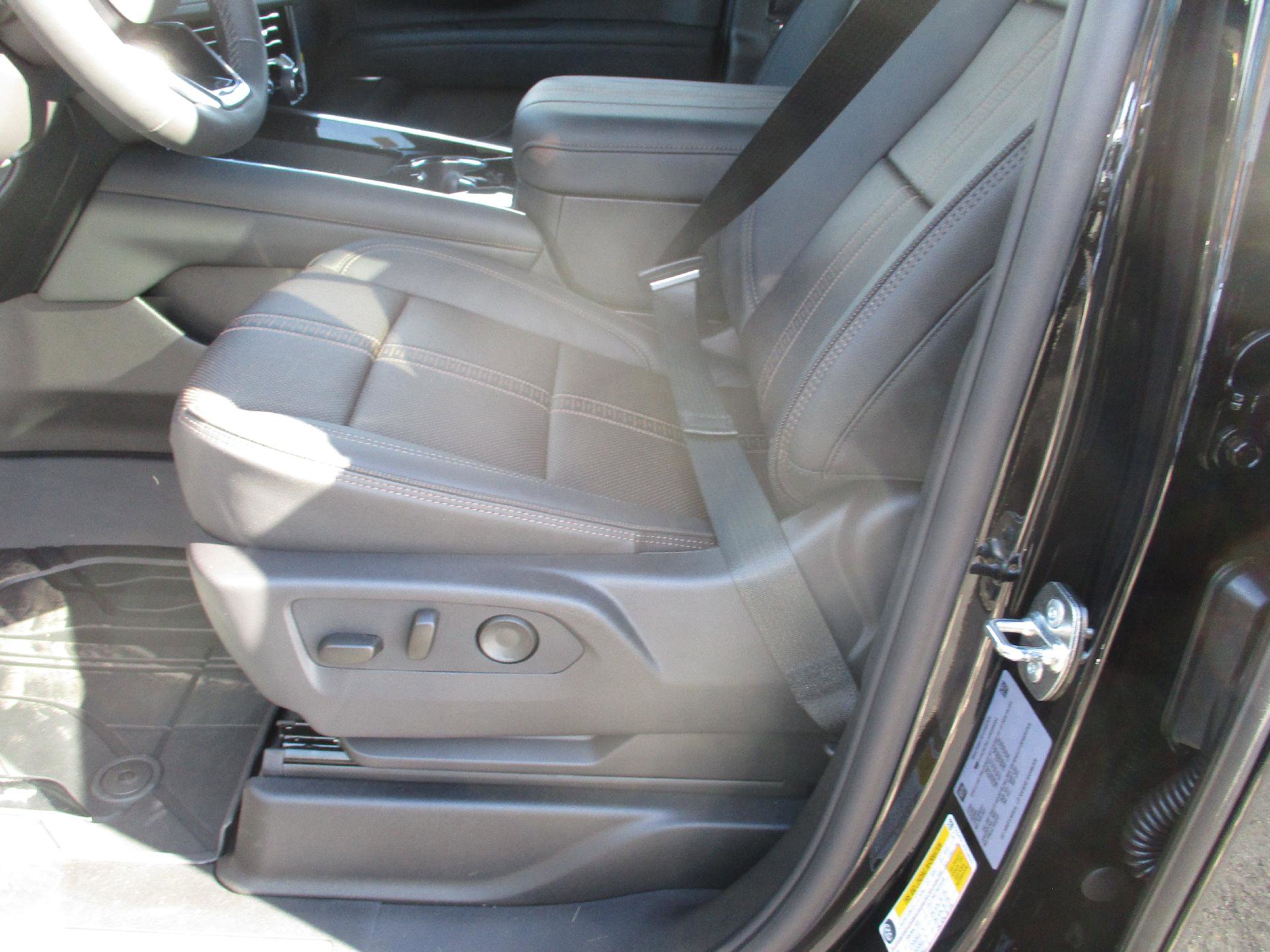 New 2026 Chevrolet Tahoe High Country image 9