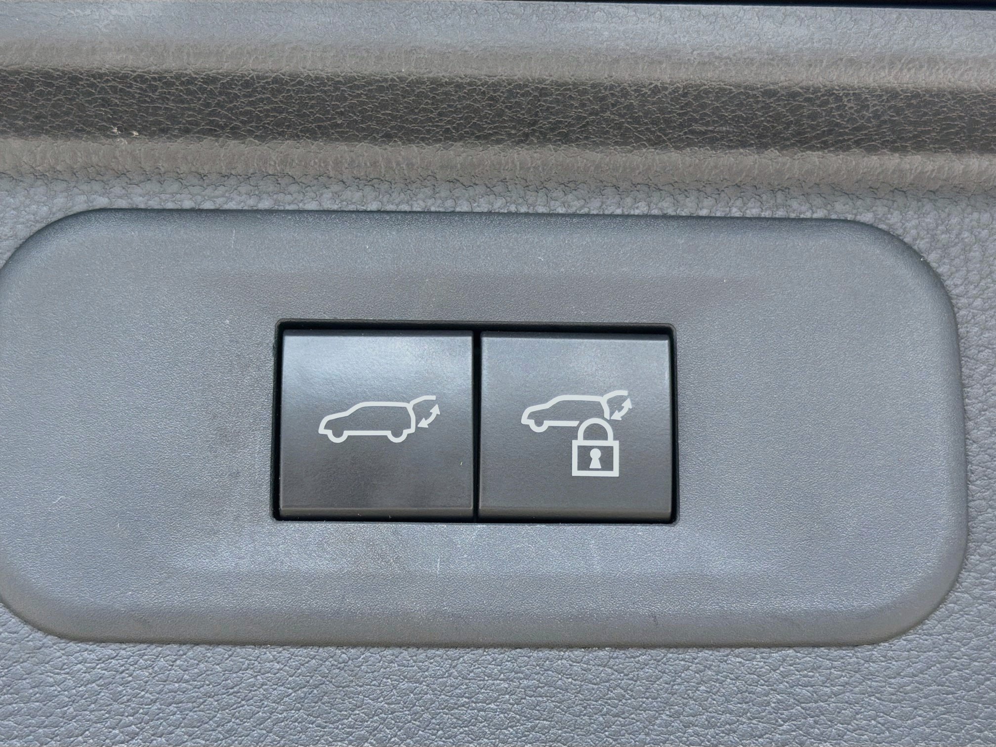 Used 2024 Toyota Grand Highlander AWD Hybrid image 13