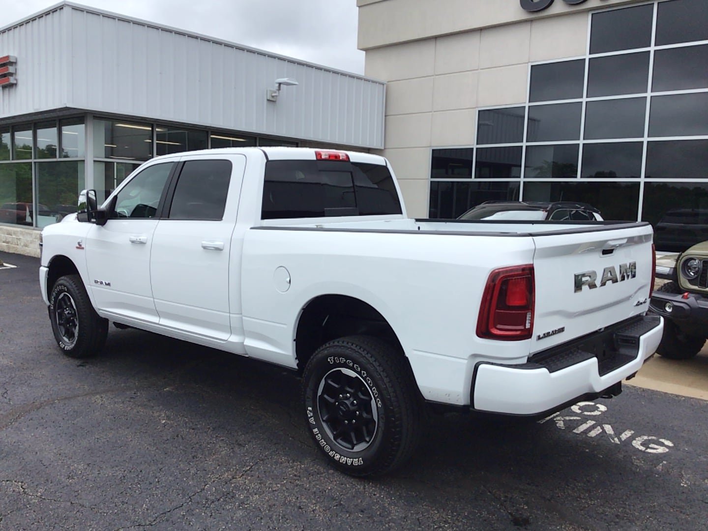 Certified 2026 RAM 2500 Laramie AWD/4WD image 6