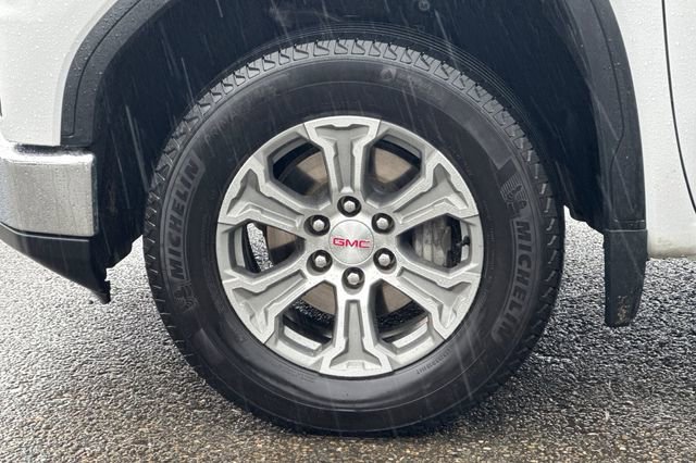 Used 2024 GMC Sierra 1500 SLT AWD/4WD image 45