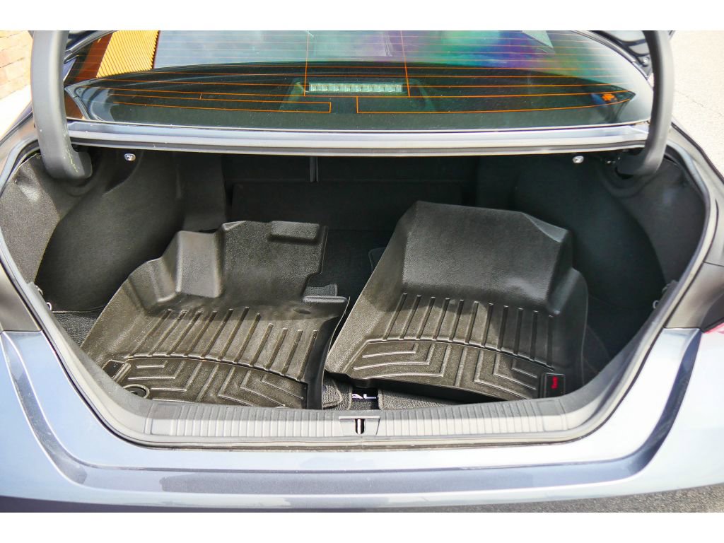 Used 2019 Toyota Avalon XLE w/ Moonroof Package FWD image 29