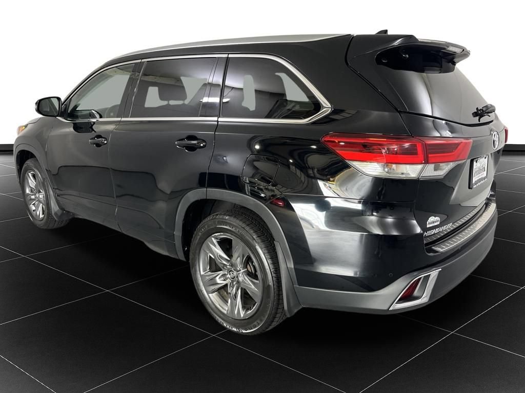 Used 2019 Toyota Highlander Limited AWD/4WD image 3