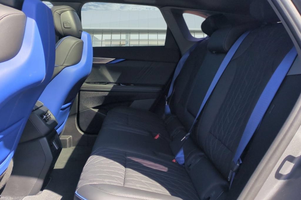 New 2026 Cadillac Optiq V w/ Magnus Launch Edition AWD/4WD image 19