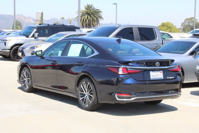 Certified 2025 Lexus ES 300h w/ Premium Package FWD image 19
