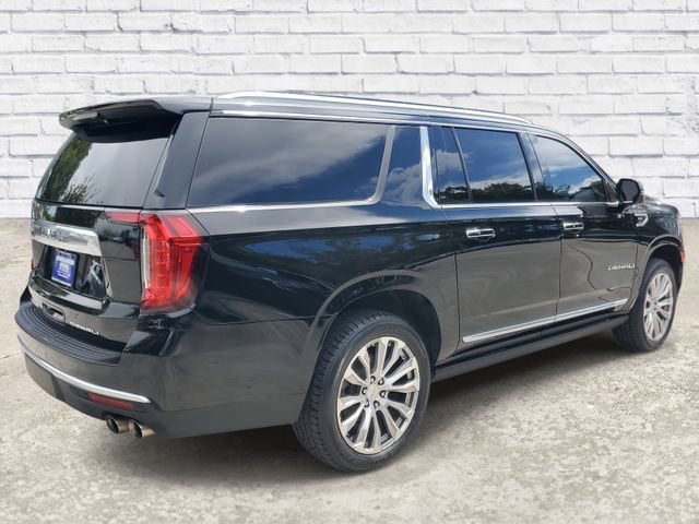 Used 2022 GMC Yukon XL Denali image 4