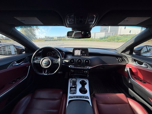 Used 2020 Kia Stinger GT2 image 9