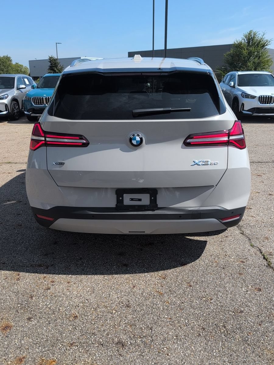 Used 2026 BMW X3 xDrive30i AWD/4WD image 4