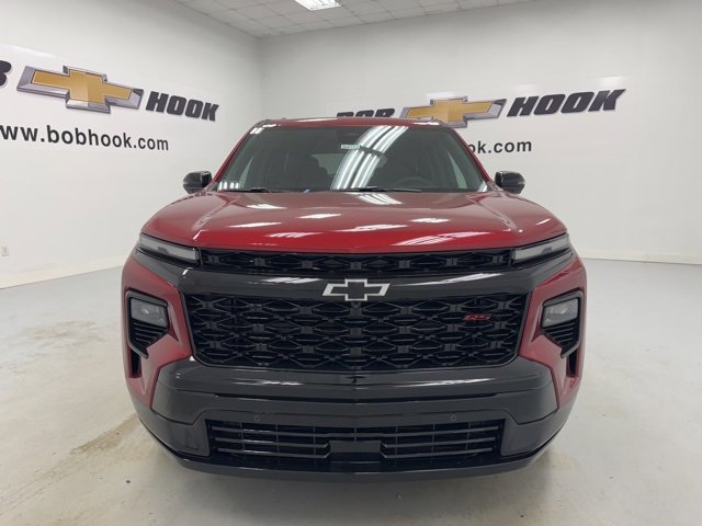 New 2026 Chevrolet Traverse RS image 2
