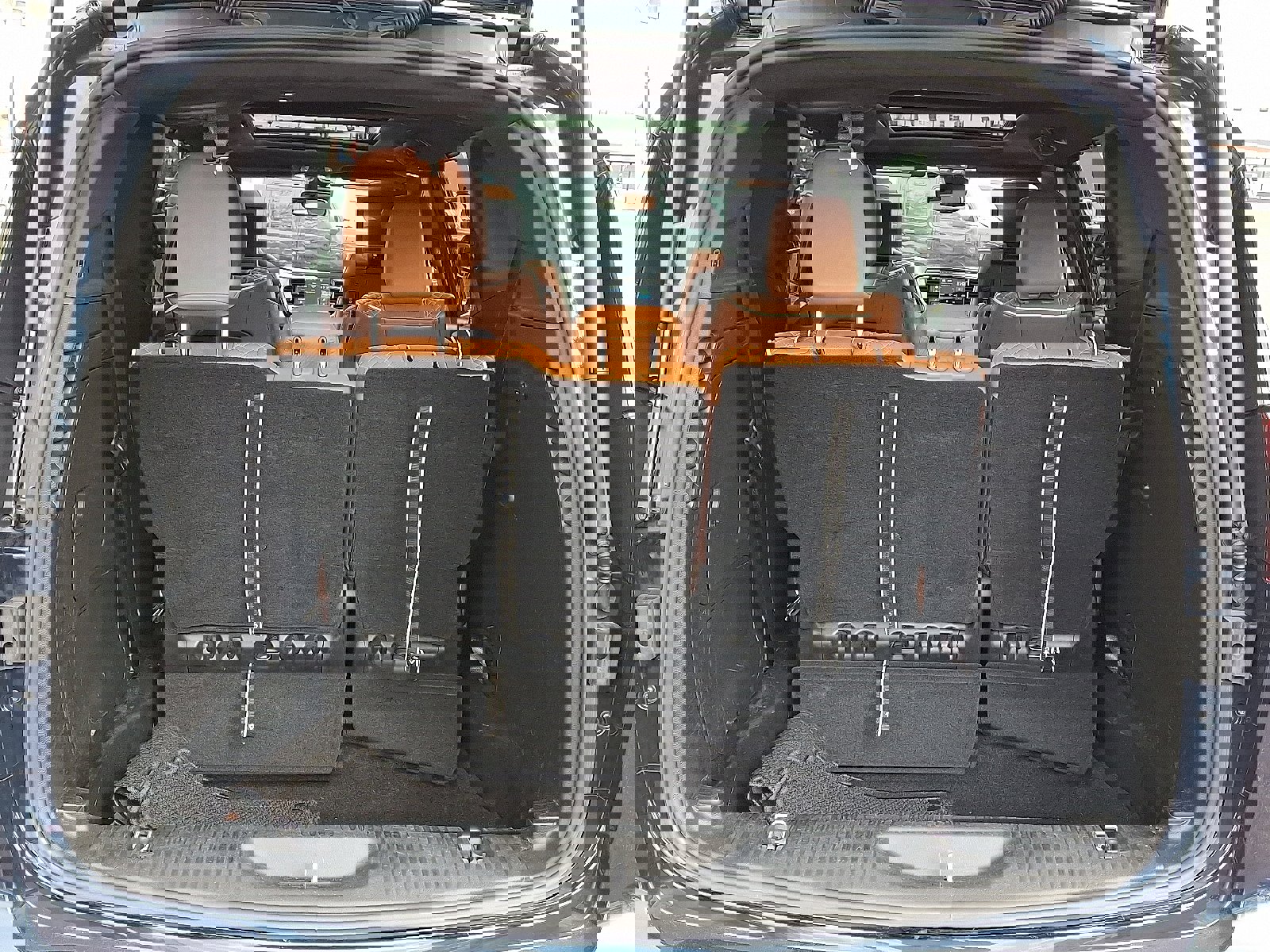 Used 2024 Chrysler Pacifica Pinnacle image 28