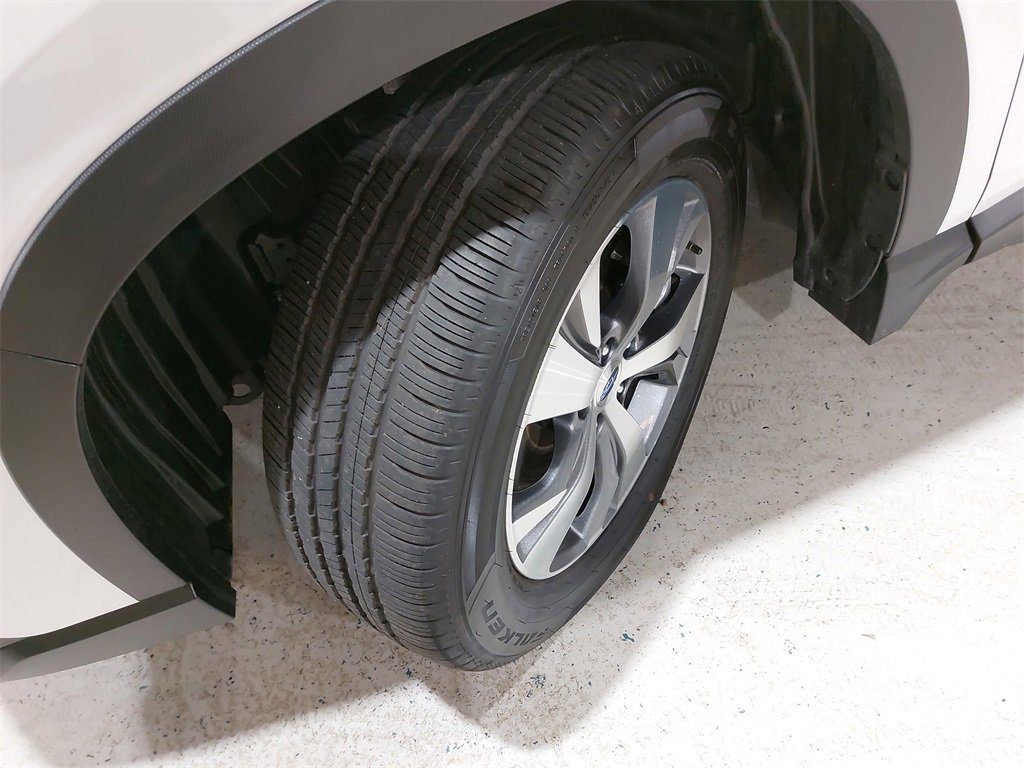 Certified 2025 Subaru Ascent Premium w/ Premium Package image 32