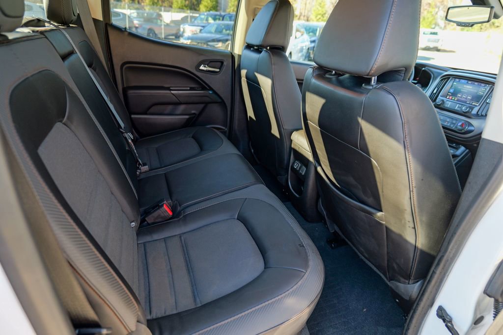 Used 2022 GMC Canyon AT4 image 29