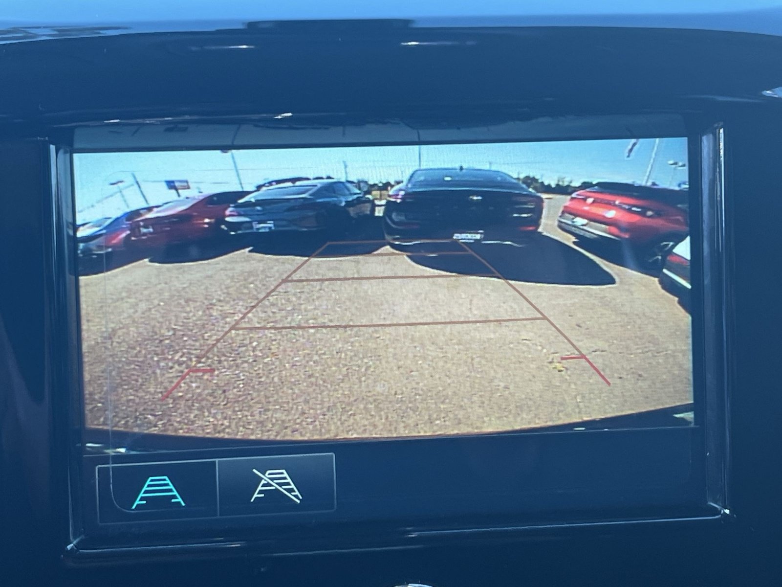 Used 2019 Chevrolet Traverse LS FWD image 27