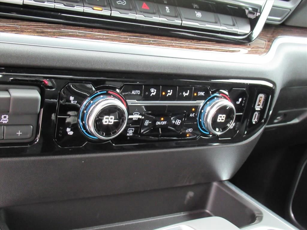 New 2026 GMC Sierra 1500 Elevation image 25