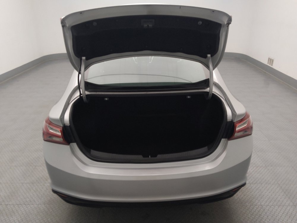 Used 2021 Chevrolet Malibu LT FWD image 29