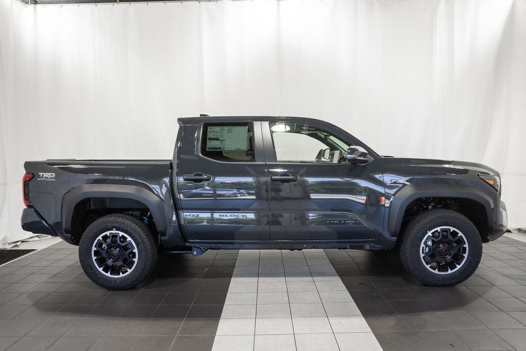 New 2026 Toyota Tacoma TRD Off-Road AWD/4WD image 3
