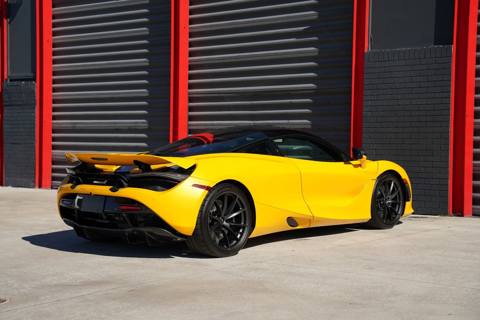 Used 2019 McLaren 720S Performance image 8