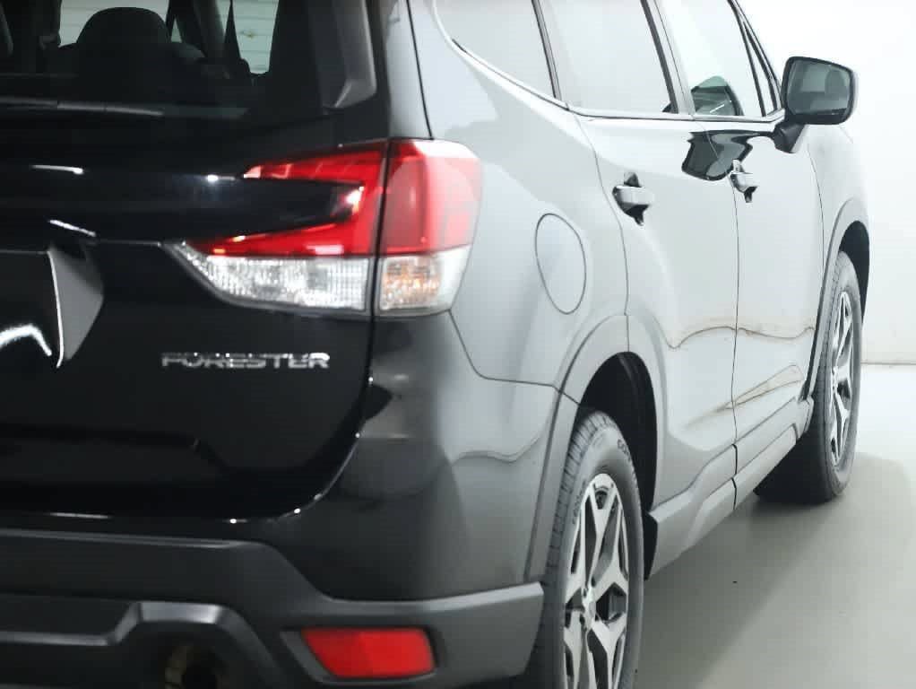 Certified 2021 Subaru Forester Premium AWD/4WD image 47