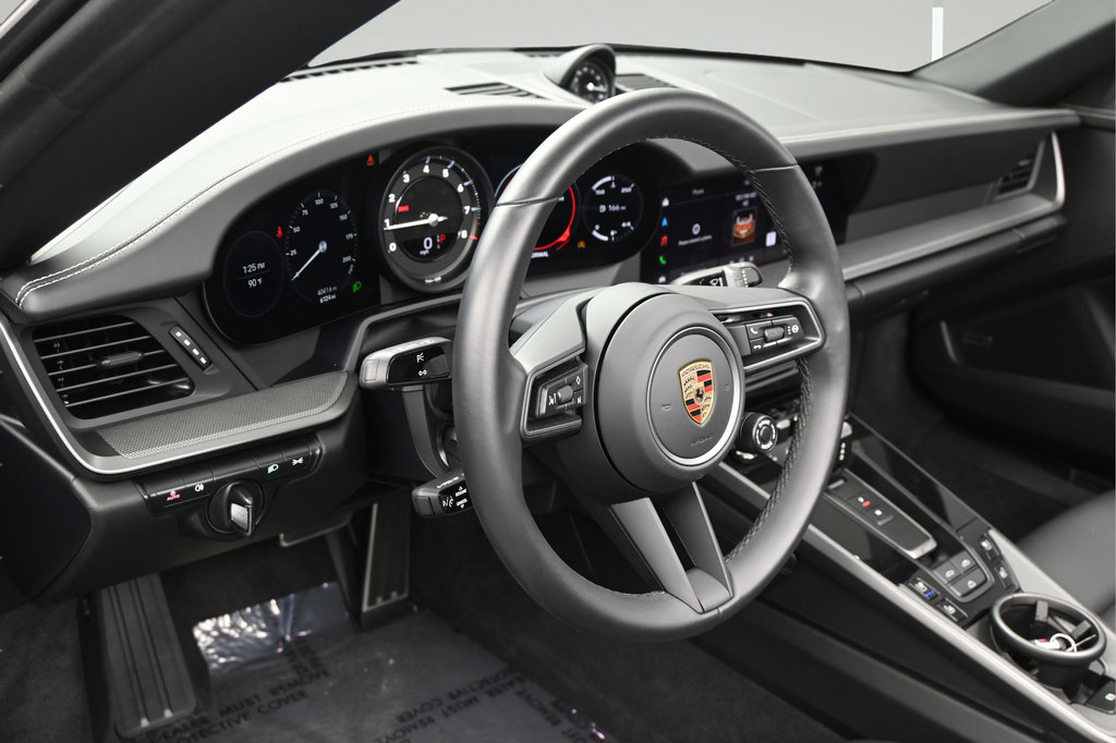 Certified 2024 Porsche 911 Cabriolet image 4