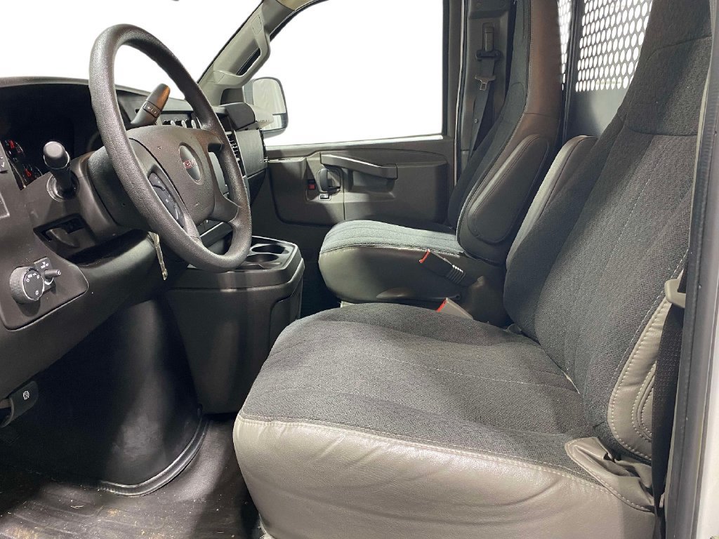 Used 2024 GMC Savana 2500 w/ Driver Convenience Package RWD image 18