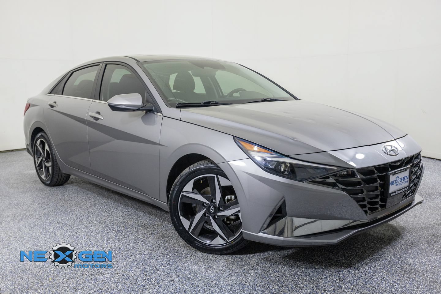 Used 2021 Hyundai Elantra SEL w/ Convenience + Premium Package FWD image 1