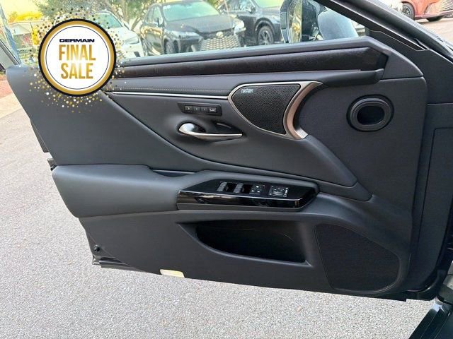 New 2025 Lexus ES 350 Ultra Luxury image 18