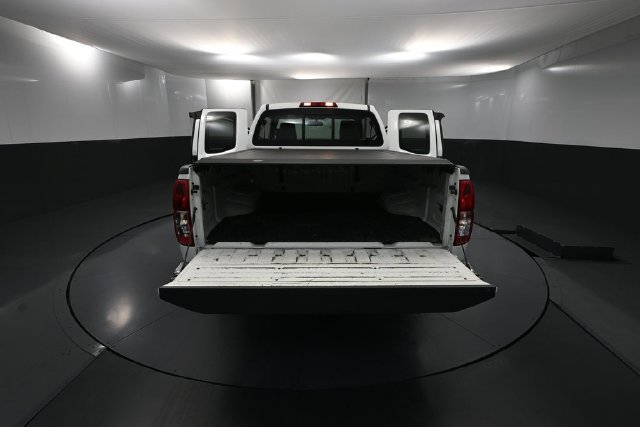Used 2014 Nissan Frontier SV AWD/4WD image 30