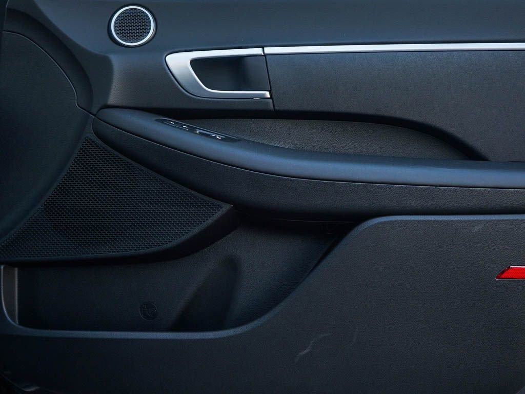 New 2026 Hyundai Sonata SE FWD image 8