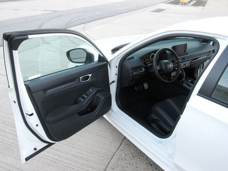 Used 2026 Honda Civic Sport image 16