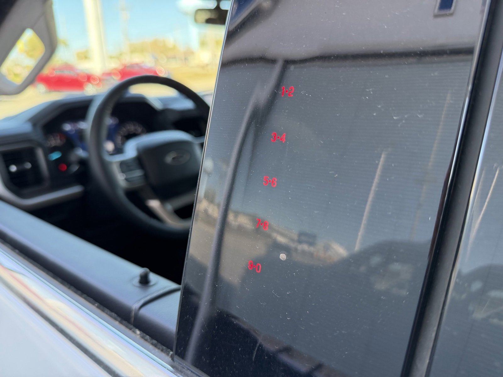 Used 2024 Ford Expedition XLT image 18