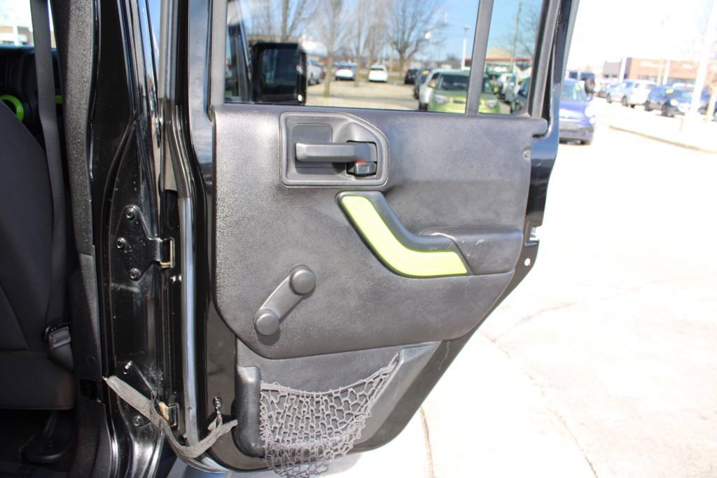 Used 2015 Jeep Wrangler Unlimited Sport w/ Mopar Black Appearance Group image 23