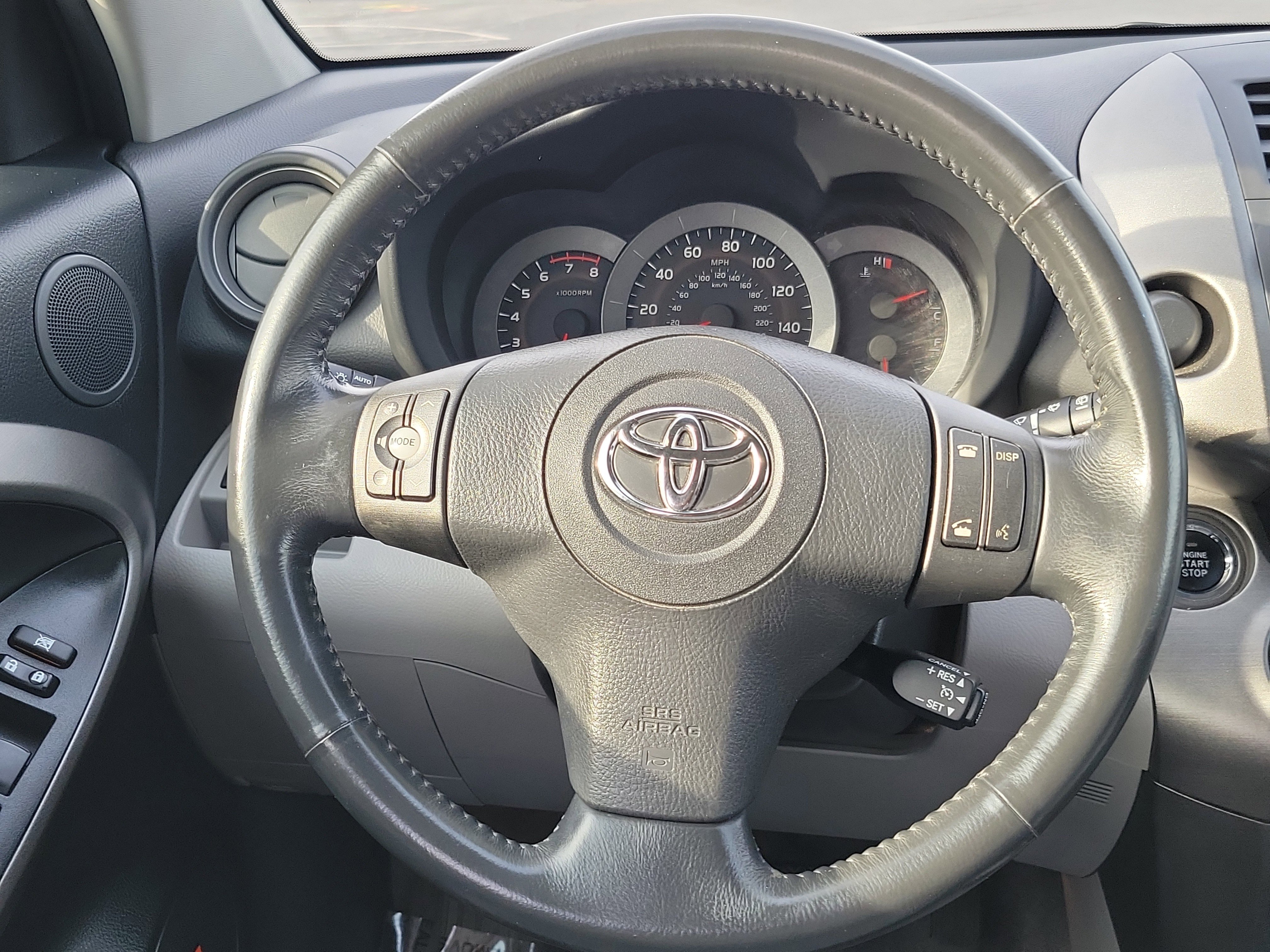 Used 2010 Toyota RAV4 Limited FWD image 22
