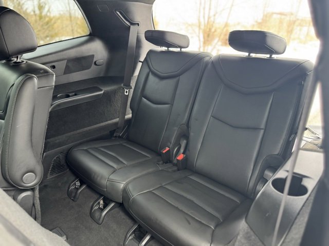 Used 2024 Cadillac XT6 Sport w/ Technology Package image 9