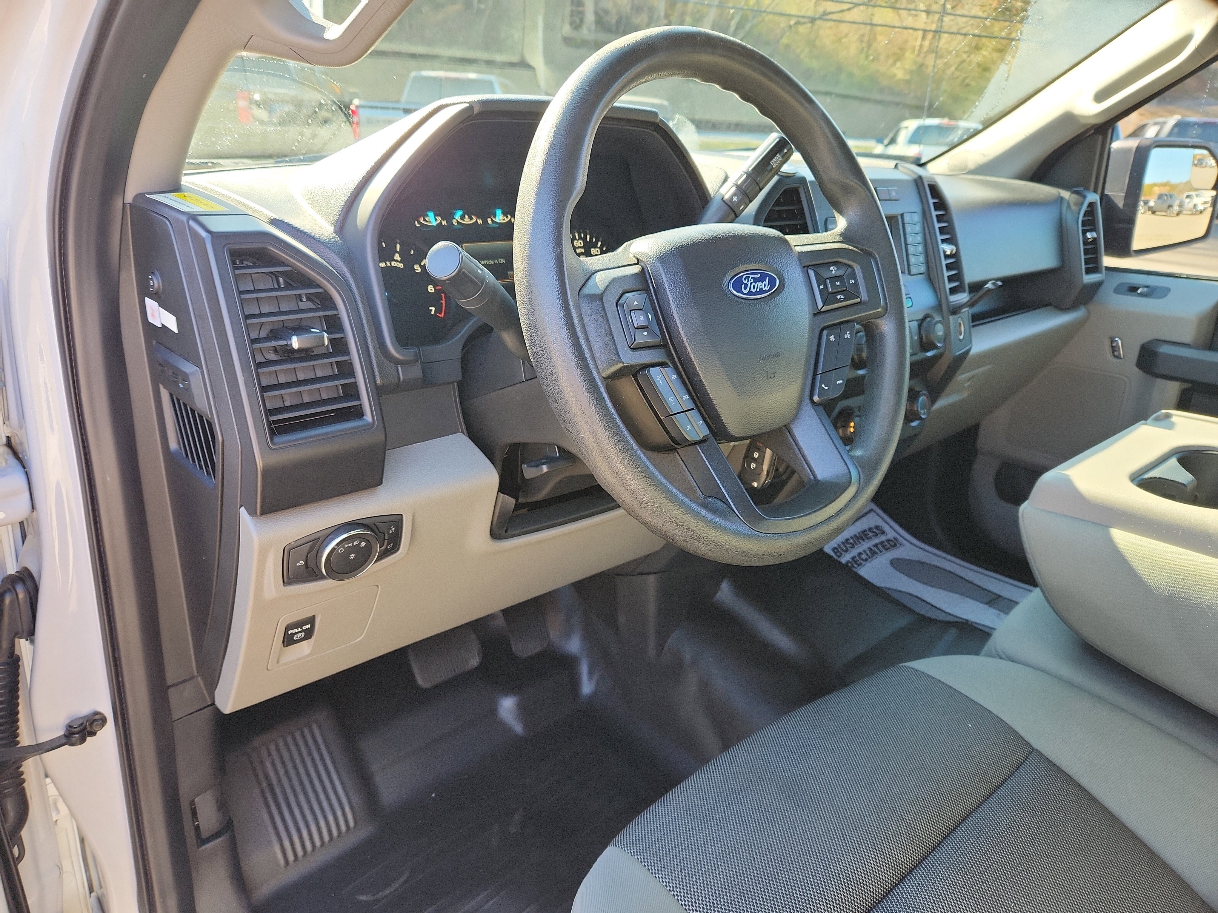 Used 2020 Ford F150 XL w/ Equipment Group 101A Mid image 26