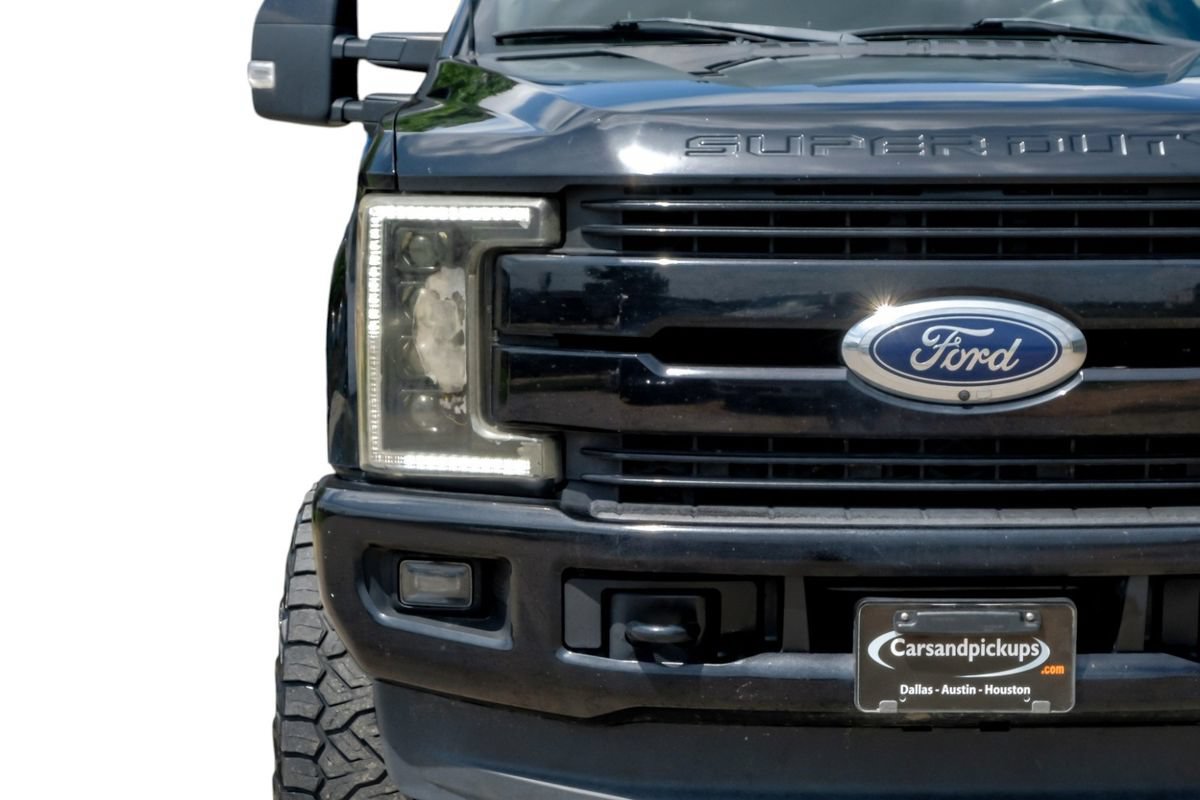 Used 2019 Ford F250 Lariat w/ Lariat Ultimate Package AWD/4WD image 49
