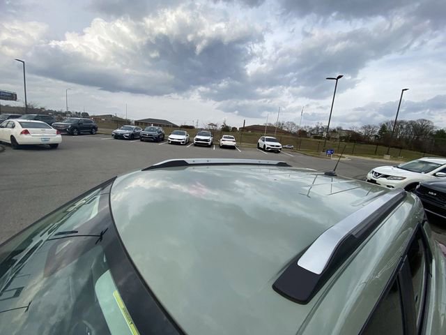 Used 2025 Chevrolet TrailBlazer LT image 3