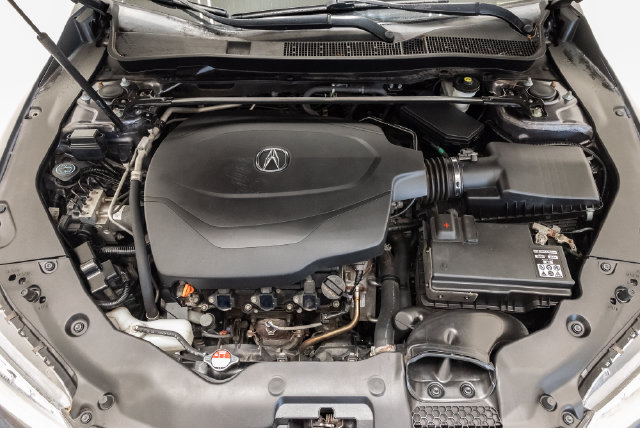 Used 2017 Acura TLX w/ Technology Package FWD image 6