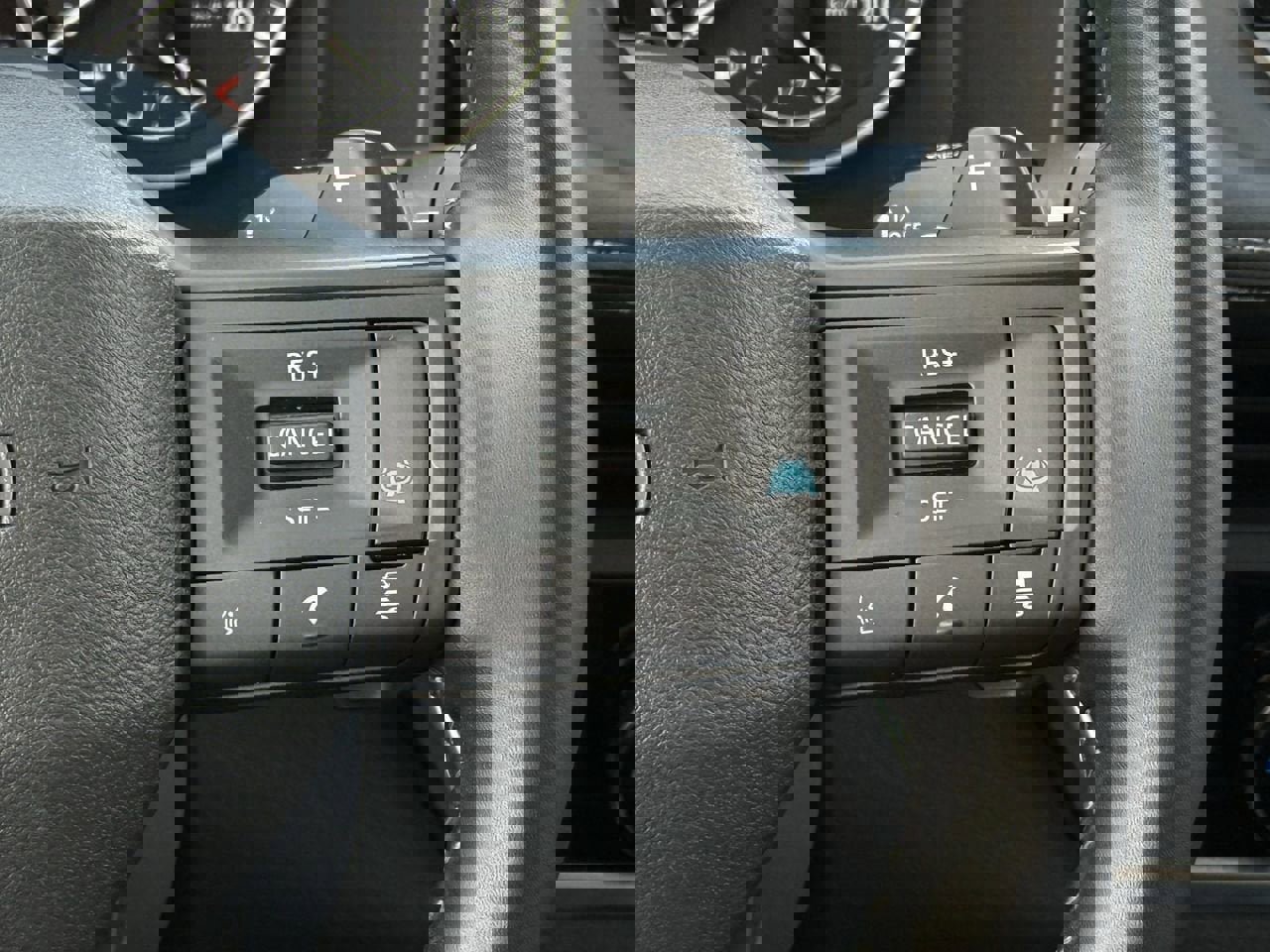 Used 2025 Nissan Rogue SV image 12