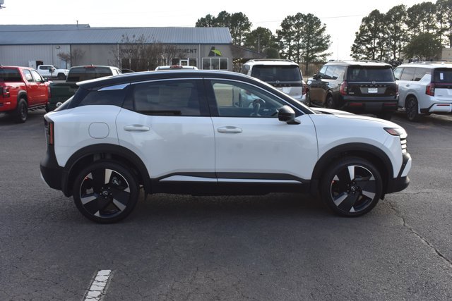 New 2026 Nissan Kicks SR w/ SR Premium Package image 4